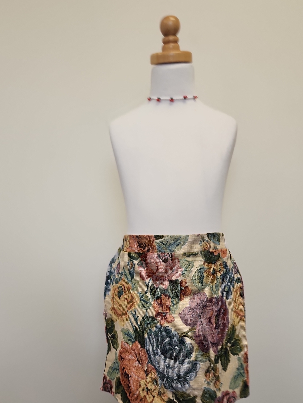 SHEIN Girls Floral Tapestry Mini Skirt Size 7Y
